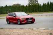 Volvo  V60  T8 eAWD Plug-in hybrid Ultra Dark