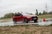 Volvo  V60  T8 eAWD Plug-in hybrid Ultra Dark