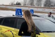Bezpłatne treningi bezpiecznej jazdy na Torze Łódź dla szkół nauki jazdy L