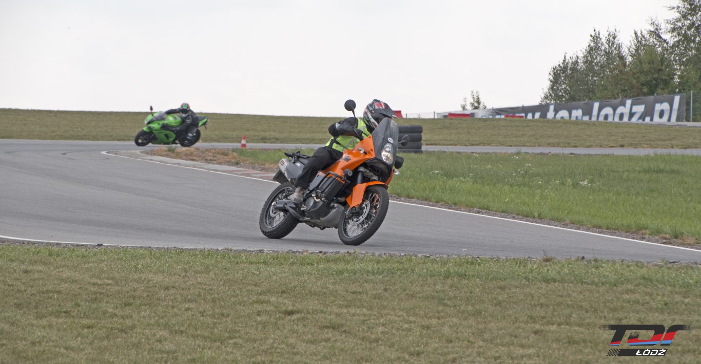 Otwarcie sezonu motocyklowego na Torze Łódź!