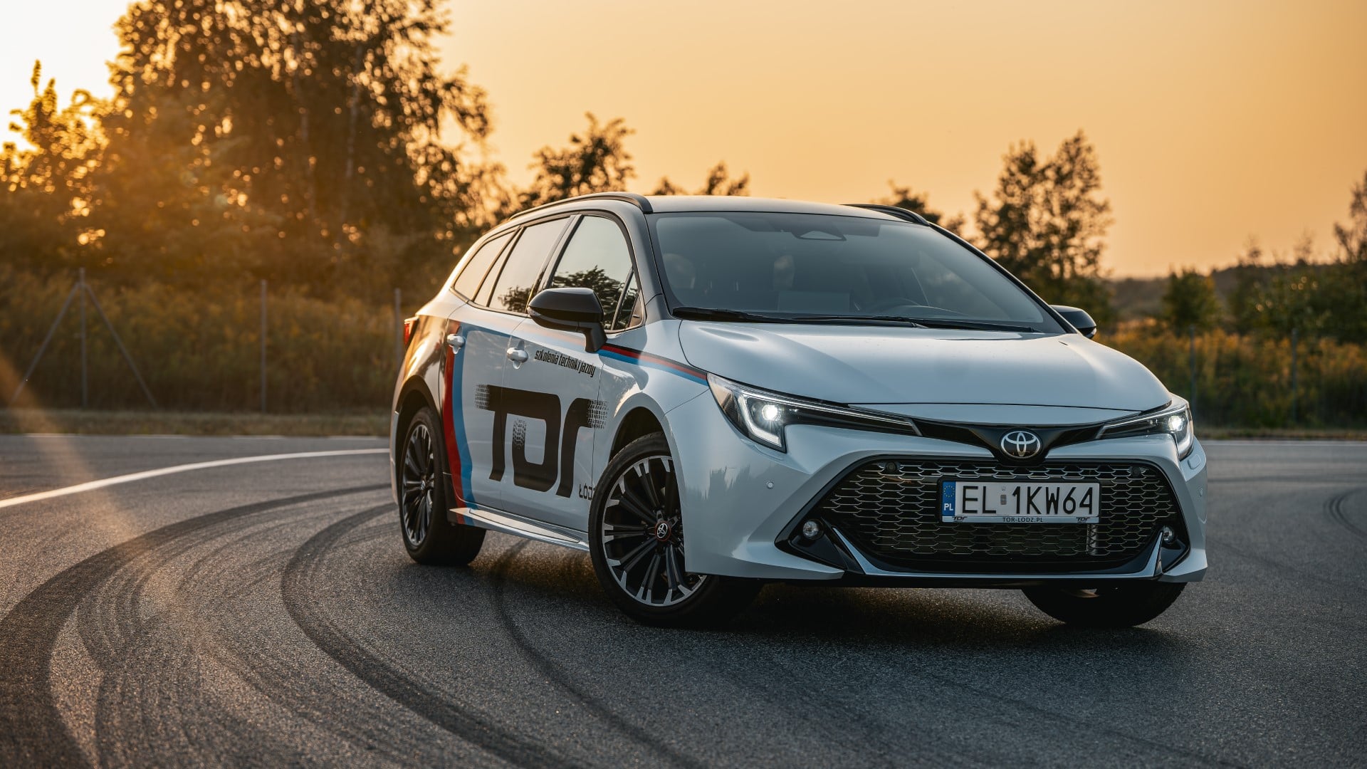 Toyota Corolla Touring Sports GR SPORT.  Testujemy najlepiej sprzedający się samochód w Polsce